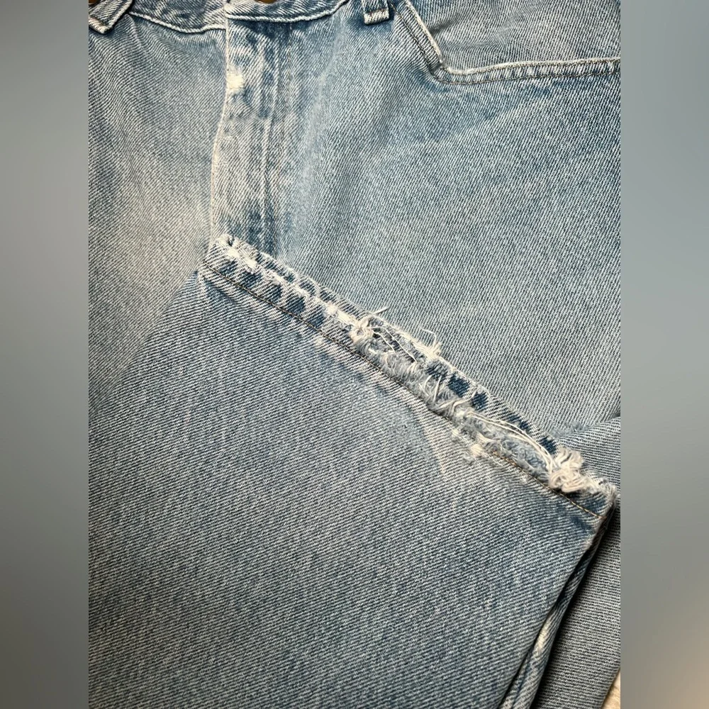 Vintage 90s Wrangler Regular Fit Straight Leg Distressed Jeans Denim size 12 - Picture 9 of 14